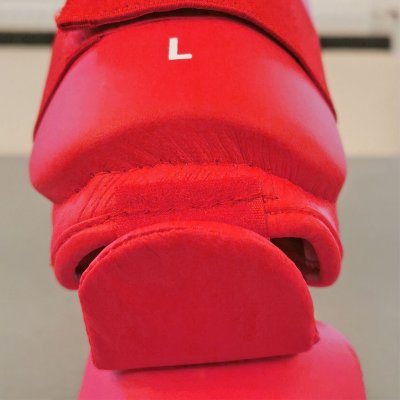 Karate Lábszárvédő lábfejes, Saman, piros